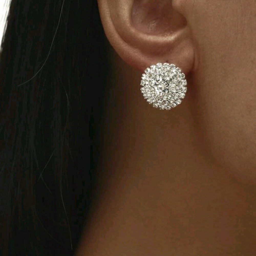 New Rhinestone Stud Earrings - Picture 1 of 2
